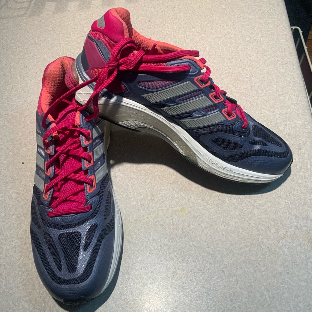 ADIDAS Running Supernova Séquence 6 Women’s Sz9.5